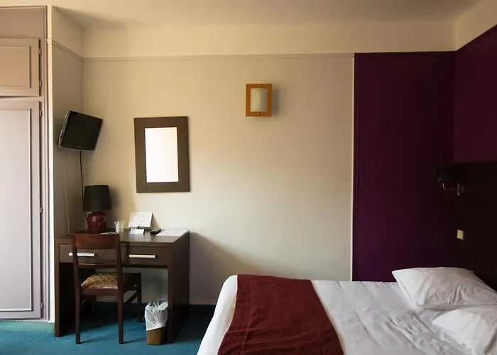 Hotel Villiers 2*